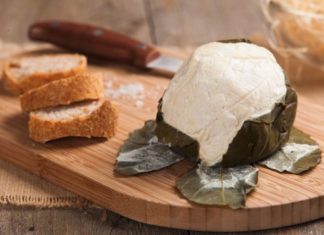 Ficu, l'unico formaggio per vegetariani, o forse no Ficu e il Pane Nero di Castelvetrano