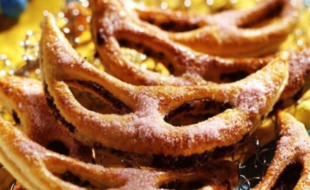 deliziose maschere di pasta fritta