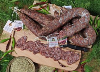 La Viterbo oscura della Susianella Viaggio nell'Italia dei salumi dal lardo mojito alla susianella
