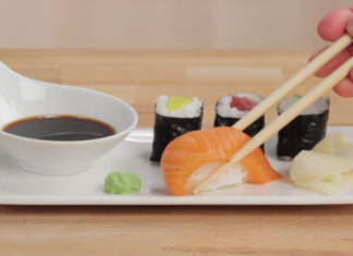 Sushi e salsa di soia