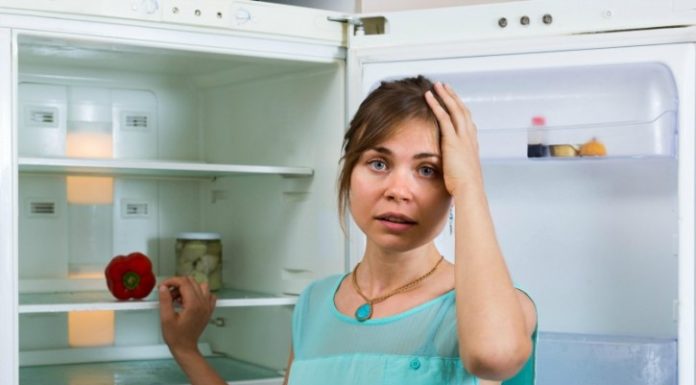 Ospiti improvvisi? 3 ricette facili e veloci Ospiti improvvisi a cena? 3 ricette facili e veloci