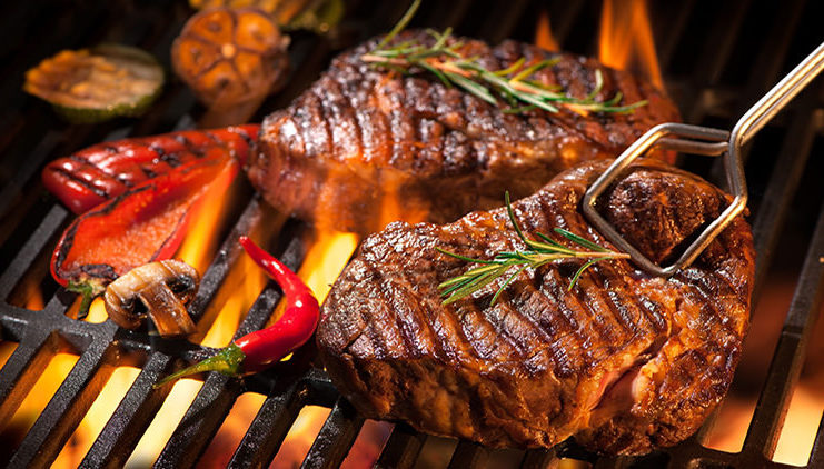 I segreti per una cottura perfetta della carne sulla griglia