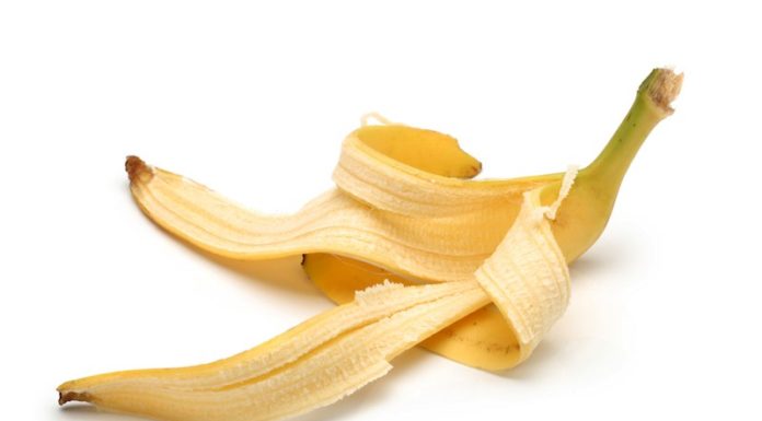 Bucce di banana? Scopri perché da oggi non le butterai più! Bucce di banana? Scopri perché da oggi non le butterai più!