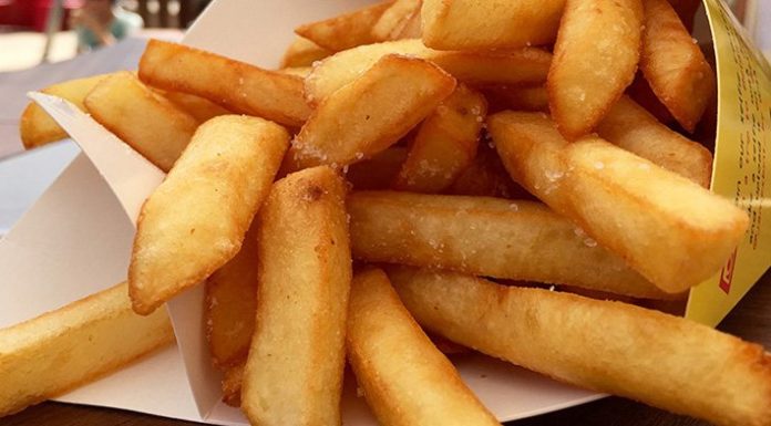 Allarme patatine fritte, l'UE vuole cambiare la ricetta delle frites patatine fritte