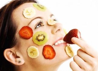 Le rughe si combattono mangiando: 10 cibi contro l'invecchiamento della pelle cibi contro l'invecchiamento