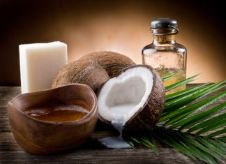 Olio di cocco: scopri le straordinarie proprietà e gli usi Scopri le straordinarie proprietà e gli usi dell'olio di cocco