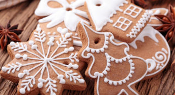 La vera atmosfera di Natale con i biscotti speziati, anche per decorare l’albero!