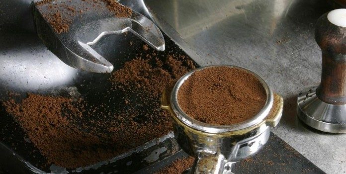 I fondi di caffè diventano biocarburante per gli autobus di Londra fondi del caffè