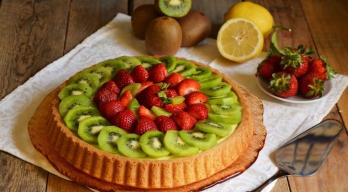 Fai il pieno di Vitamina C con una squisita crostata di kiwi