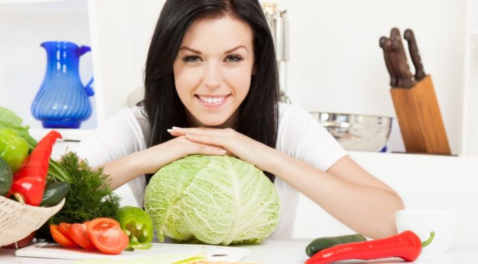 Anche tu mangi nel modo sbagliato questi 5 cibi?