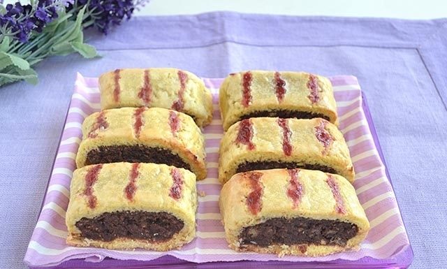 biscotti all'amarena