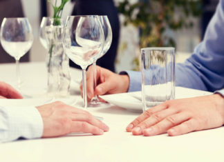 Pausa pranzo con il capo? Evitate questi 5 errori! A pranzo con il capo? Evitate questi 5 errori!