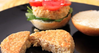 Voglia di Hamburger? Ecco una ricetta vegan che fa per voi: Hamburger di lupini!