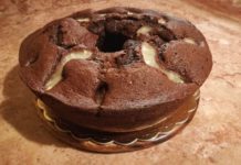 Ciambellone cioccolato e ananas