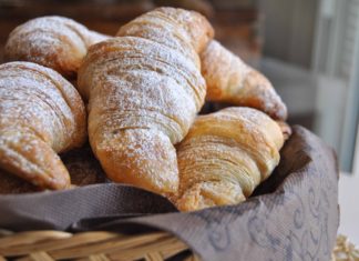 croissant fatti in casa