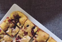 Blondies ai frutti rossi