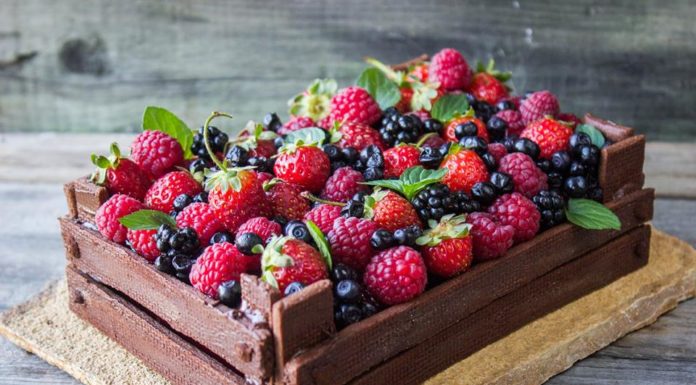 torta cassetta di frutta