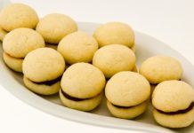 Baci di dama, una delizia che viene dal Nord Baci di dama