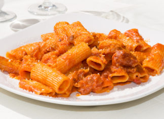 pasta alla zozzona