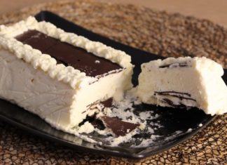 Viennetta fatta in casa, buona e bella come quella originale! viennetta fatta in casa