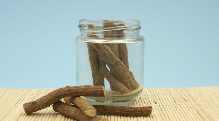 liquore alla liquirizia