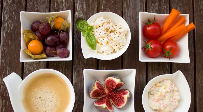 più frutta e verdura e meno carne