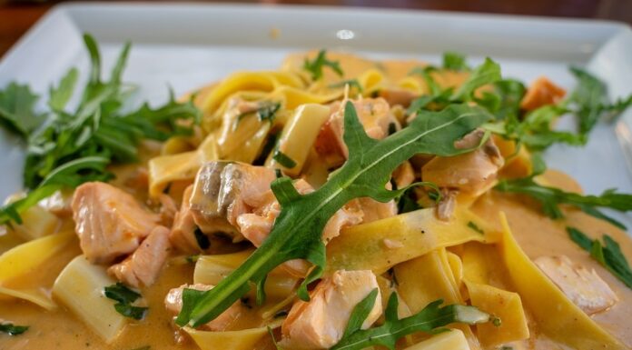 Pasta con salmone fresco, una delizia per il palato! pasta con salmone