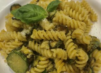 Pasta con le zucchine a modo nostro pasta con le zucchine